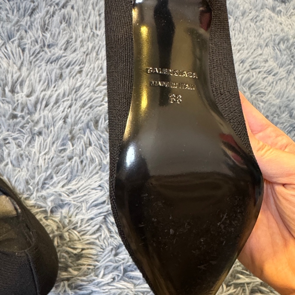 Balenciaga Black Pointed Toe Heels - Picture 6 of 9